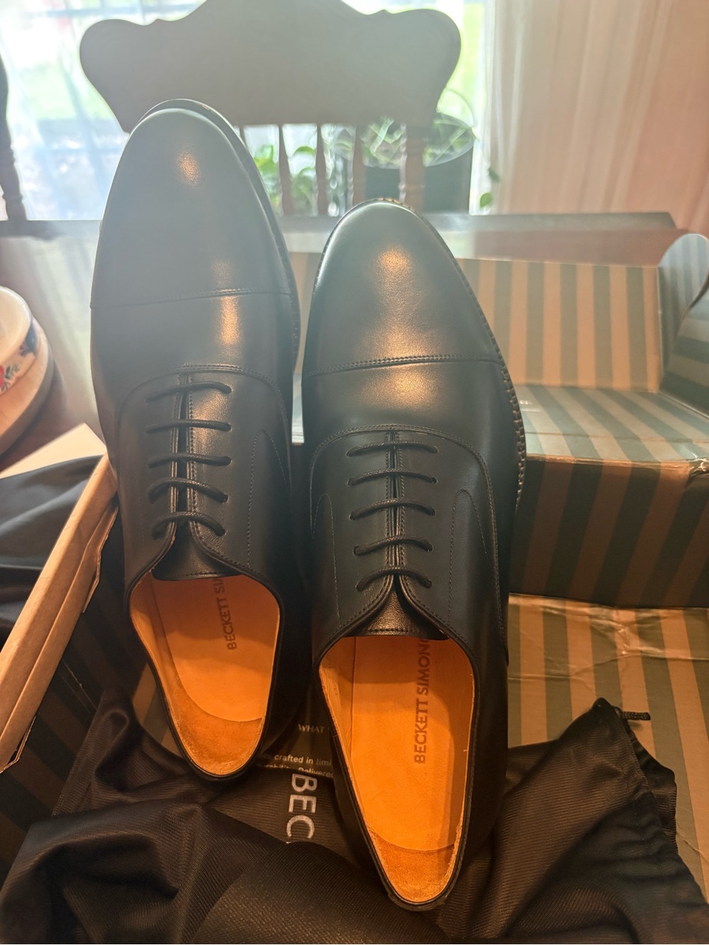 Oxford Men’s 10.5 Leather Cap-Toe Derby Dean Oxford Black